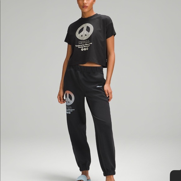 MADHAPPY X LULULEMON COLAB - Picture 3 of 5